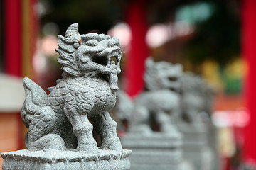 Image showing chinese lion statue