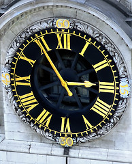 Image showing Big gold clock