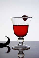 Image showing Red liquor I
