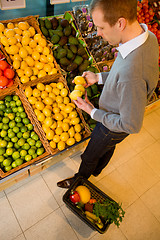 Image showing Buying Lemons