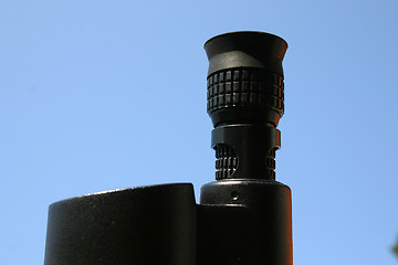 Image showing binoculars