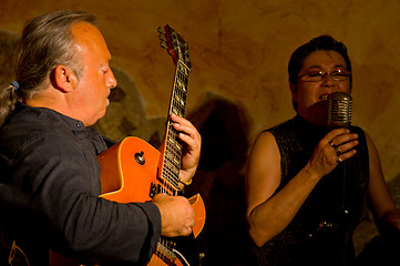 Image showing Jazz duet on stage