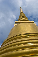 Image showing Golden chedi