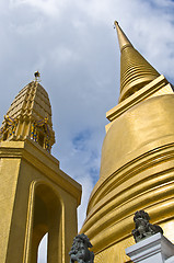 Image showing Golden chedi