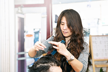 Image showing Hair stylist working