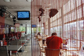 Image showing light and airy room of the restaurant