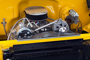 Image showing motor in a hot rod muscle car