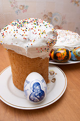 Image showing Easter cakes and eggs