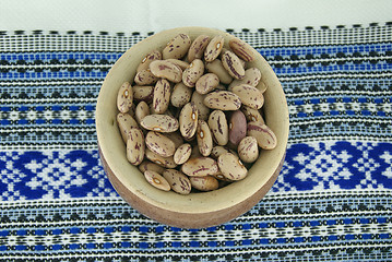 Image showing Dried kidney beans in a mug