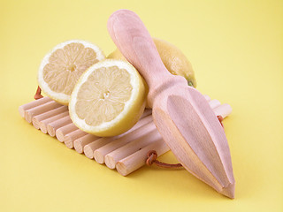 Image showing lemon squeezer