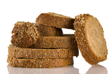 Image showing sliced brown bread