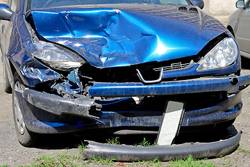 Image showing Front collision