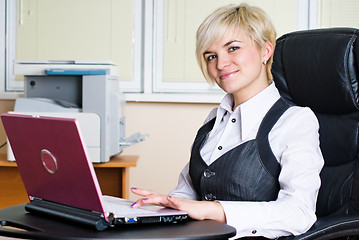 Image showing Businesswoman with laptop