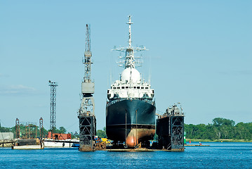 Image showing A ship in Baltiysk dry dock