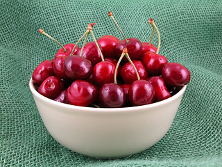 Image showing cherries