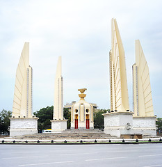 Image showing Democracy monument