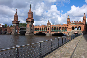 Image showing Berlin Upper tree bridge