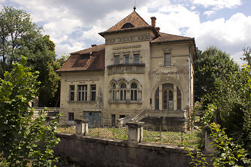 Image showing Deserted house