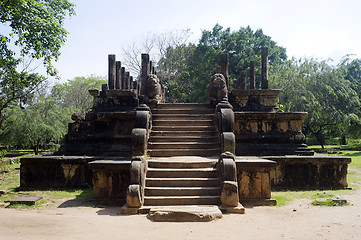 Image showing Ancient Vatadage (Buddhist stupa) 