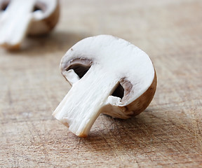 Image showing Brown mushrooms