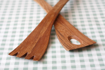 Image showing Salad tongs