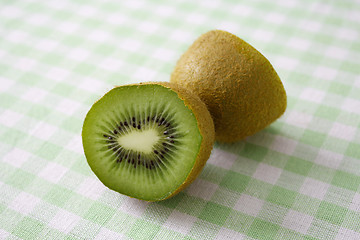 Image showing Kiwi