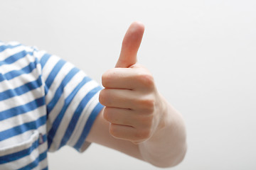 Image showing Thumbs up