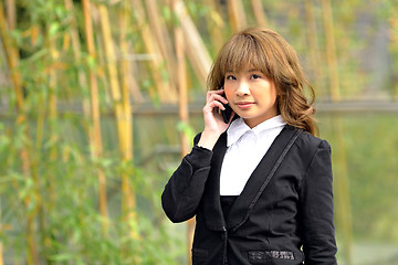 Image showing woman with mobile phone