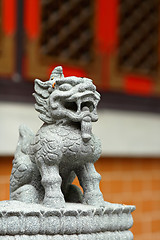 Image showing chinese lion statue