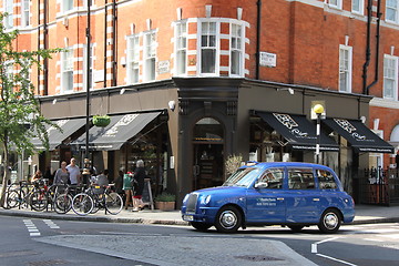 Image showing Street of London