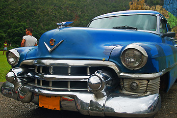 Image showing Vintage american car in Cuba