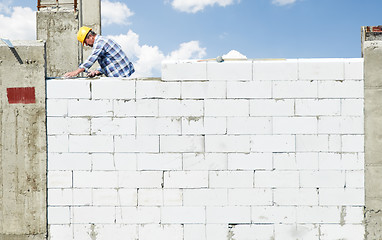 Image showing construction mason worker bricklayer