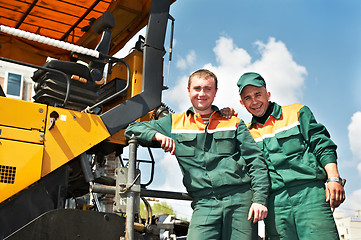 Image showing two asphalt workers