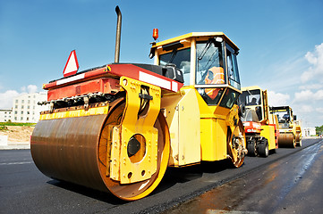 Image showing asphalt roller at work