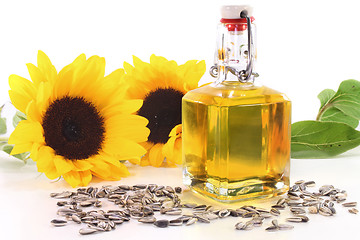 Image showing Sunflower oil