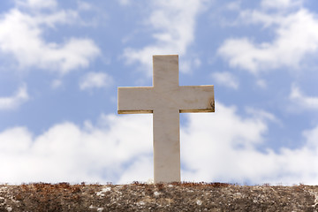 Image showing Stone cross