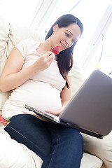 Image showing pregnant woman on laptop