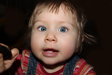 Image showing curious child 