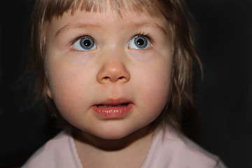 Image showing surprised child
