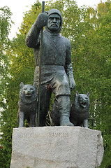 Image showing Fredrik Hjalmar Johansen statue.