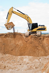 Image showing Loader ecavator at sand quarry