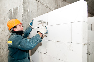 Image showing construction mason worker bricklayer