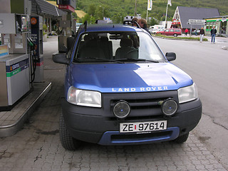 Image showing Blue car