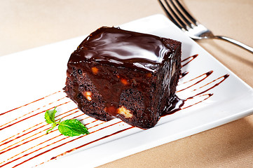 Image showing chocolate and walnuts cake