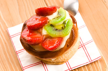 Image showing French cake with fresh fruits