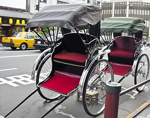 Image showing Rickshaw in urban style