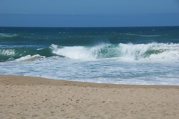Image showing Beach: blue ocean and sand