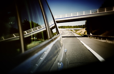 Image showing Car mirror reflection