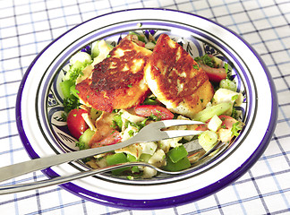 Image showing Fattoush with fried haloumi