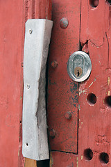 Image showing Broken lock